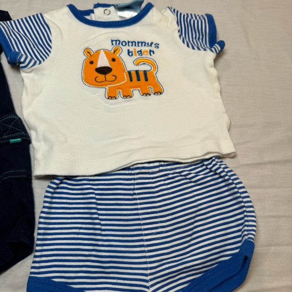 NB 0-3 Months Carters blue -navy, nautical sailor  onesie + vintage Carters set, - Picture 8 of 8